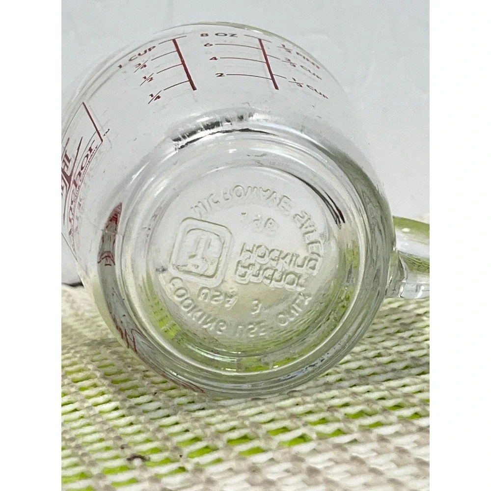 Vintage‎ Anchor Hocking Glass Measuring Cup 1 Cup 8 oz Red Lettering Open Handle